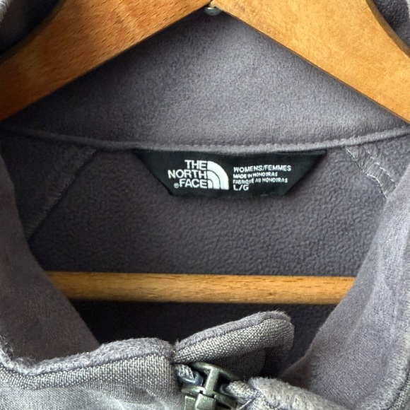 The North Face Soft Shell Waterproof Windproof Apex Barrier Gray Jacket - Picture 3 of 9